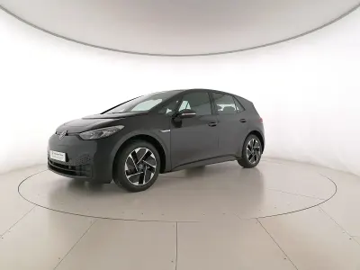Usata VW ID.3 Pro Performance 150 kW (204 CV) 2023 Manganese grey metallizzato nero Utilitaria