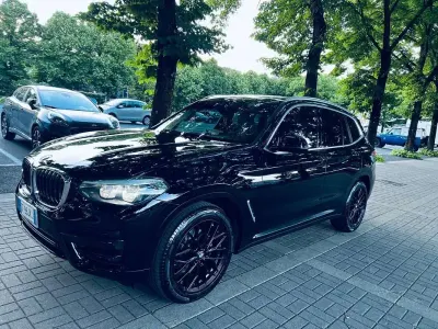 Usata BMW X3 Luxury Line 190 CV (139 kW) 2022 Nero SUV