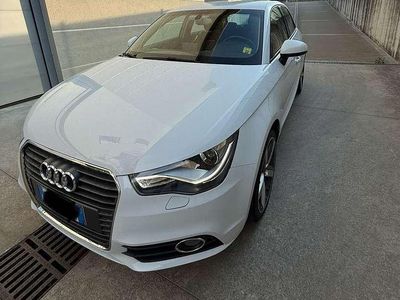 Usata Audi A1 Sportback Ambition 90 CV (66 kW) 2013 Utilitaria