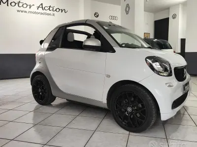 Usata Smart ForTwo Cabrio Passion 71 CV (52 kW) 2017 Bianco Cabrio