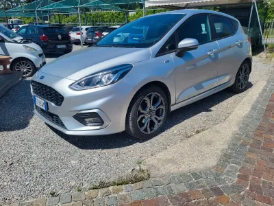 Usata Ford Fiesta ST-Line 86 CV (63 kW) 2020 Argento Utilitaria
