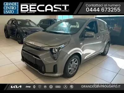 Nuova Kia Picanto Urban 64 CV (47 kW) 2026 Grigio Utilitaria