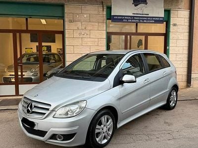 Brugt Mercedes B180 109 HK (80 kW) 2010 Grå MPV