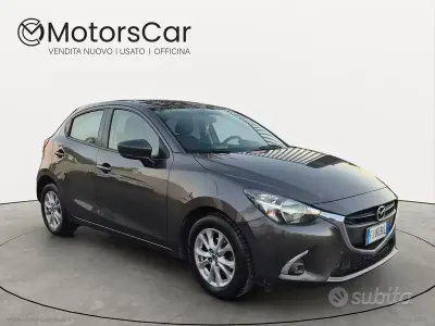 Usata Mazda 2 Evolve 75 CV (55 kW) 2017 Grigio Berlina