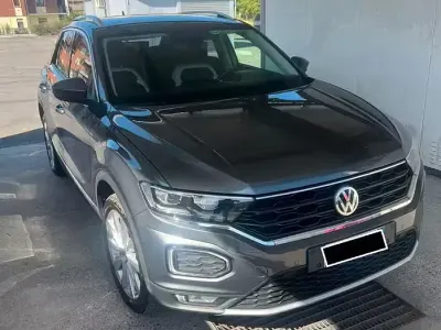 Usata VW T-Roc 116 CV (85 kW) 2020 Grigio SUV