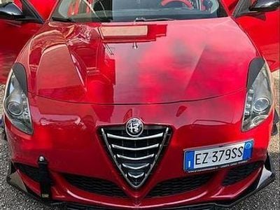 Usata Alfa Romeo Giulietta 105 CV (77 kW) 2015 Rosso Utilitaria