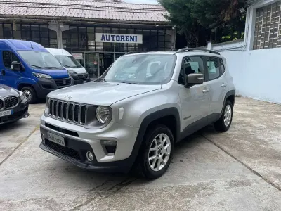 Usata Jeep Renegade Limited 140 CV (102 kW) 2019 Argento SUV