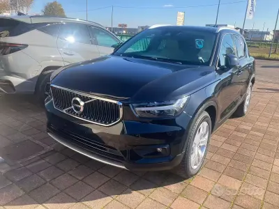 Usata Volvo XC40 150 CV (110 kW) 2019 Nero SUV