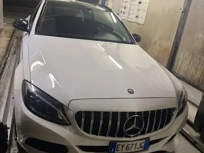 Usata Mercedes C200 Executive 136 CV (100 kW) 2015 Station wagon