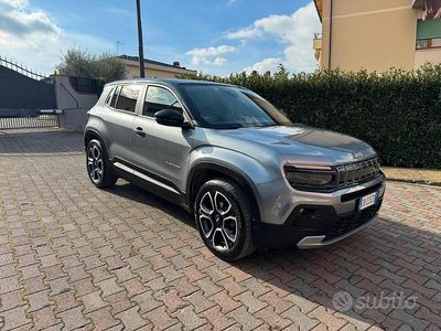 Usata Jeep Avenger Summit 101 CV (74 kW) 2024 Grigio SUV