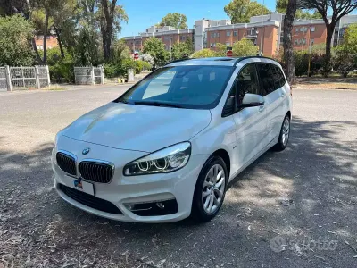 Usata BMW 218 Luxury Line 150 CV (110 kW) 2016 Bianco Station wagon