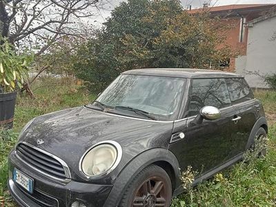 Usata Mini Cooper 75 CV (55 kW) 2012 Nero Utilitaria