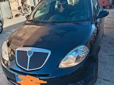 Usata Lancia Ypsilon 95 CV (69 kW) 2009 Nero Utilitaria
