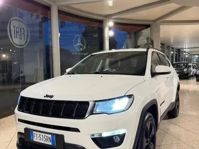 Usata Jeep Compass Limited 140 CV (102 kW) 2020 Bianco SUV
