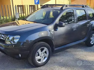 Usata Dacia Duster 109 CV (80 kW) 2017 Grigio SUV