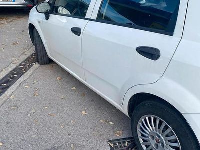 Usata Fiat Grande Punto 2007 Bianco Utilitaria