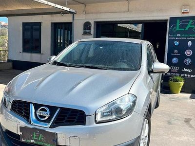 Usata Nissan Qashqai Tekna 131 CV (96 kW) 2013 Grigio SUV