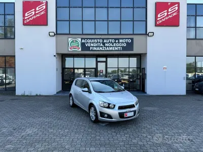 Usata Chevrolet Aveo LTZ 101 CV (74 kW) 2012 Grigio Berlina