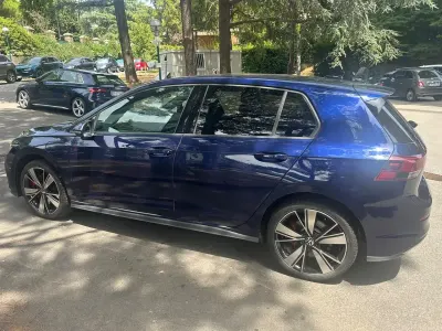Usata VW Golf VII GTE 149 CV (109 kW) 2020 Blu Berlina