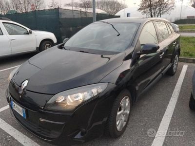 Usata Renault Mégane GrandTour 110 CV (80 kW) 2012 Nero Station wagon