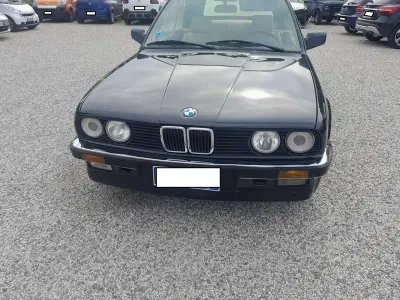 Usata BMW 320 Cabriolet 129 CV (94 kW) 1988 Nero Cabrio