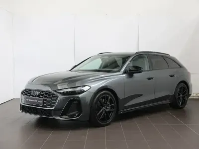 Usata Audi A5 S-Line 299 CV (219 kW) 2025 Grigio daytona perla Station wagon