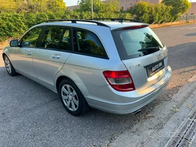 Usata Mercedes C220 170 CV (125 kW) 2008 Grigio Berlina