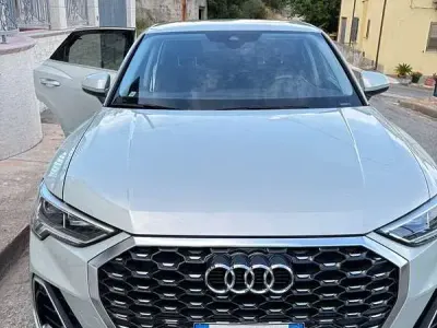 Usata Audi Q3 Sportback S-Line 150 CV (110 kW) 2024 Argento SUV