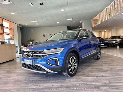 Usata VW T-Roc Advance 150 CV (110 kW) 2022 Blu/azzurro SUV