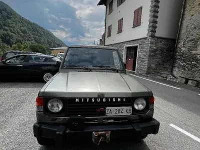 Usata Mitsubishi Pajero 95 CV (69 kW) 1989 SUV