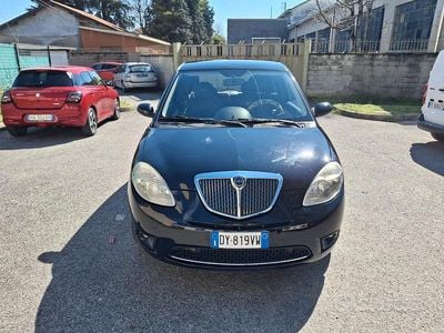 Usata Lancia Ypsilon 77 CV (56 kW) 2009 Nero Utilitaria