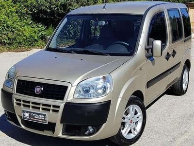 Usata Fiat Doblò Dynamic 77 CV (56 kW) 2009 Beige Monovolume