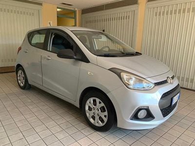 Usata Hyundai i10 Comfort 67 CV (49 kW) 2014 Argento Utilitaria
