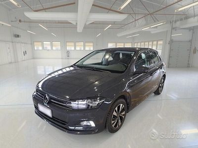 Grigio Usata 2021 VW Polo Comfortline Berlina | 13.350 € (Buon prezzo)