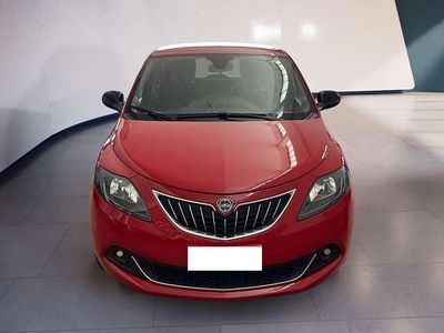 Usata Lancia Ypsilon Gold 71 CV (52 kW) 2021 Rosso Utilitaria