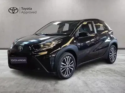 Usata Toyota Aygo X Active 72 CV (52 kW) 2022 Nero SUV