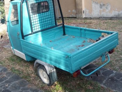 Piaggio APE