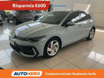 Usata VW Golf VIII GTE 272 CV (200 kW) 2025 Blu/azzurro Berlina