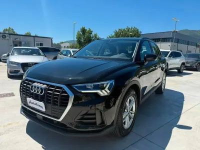 Usata Audi Q3 Comfort 150 CV (110 kW) 2023 Nero SUV