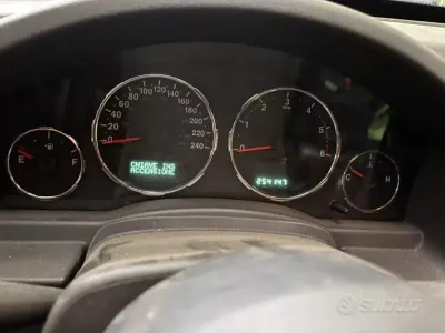 Usata Jeep Cherokee 200 CV (147 kW) 2011 SUV