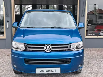 Usata VW Multivan Startline 140 CV (102 kW) 2010 Blu Monovolume