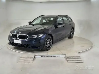 Usata BMW 320 Comfort Edition 190 CV (139 kW) 2023 Blu Station wagon