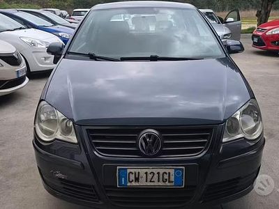 Usata VW Polo Trendline 63 CV (46 kW) 2005 Grigio Utilitaria
