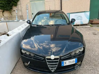 Usata Alfa Romeo 159 150 CV (110 kW) 2007 Nero Station wagon