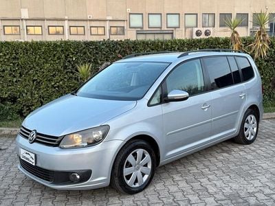 Usata VW Touran 105 CV (77 kW) 2011 Grigio Monovolume
