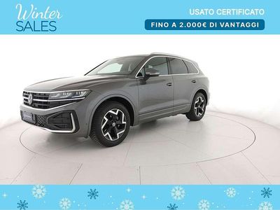 Usata VW Touareg R-line 231 CV (169 kW) 2025 3m silicon grey metallizzato SUV