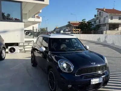 Usata Mini Cooper SD Countryman 143 CV (105 kW) 2012 Blu SUV