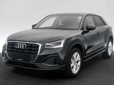 Usata Audi Q2 Admired 110 CV (80 kW) 2023 Grigio metallizzato manhattan SUV