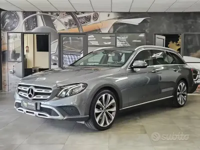 Usata Mercedes E220 All-Terrain Premium 194 CV (142 kW) 2018 Grigio Station wagon