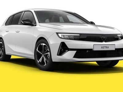 Usata Opel Astra 136 CV (100 kW) 2024 Arktis white Station wagon